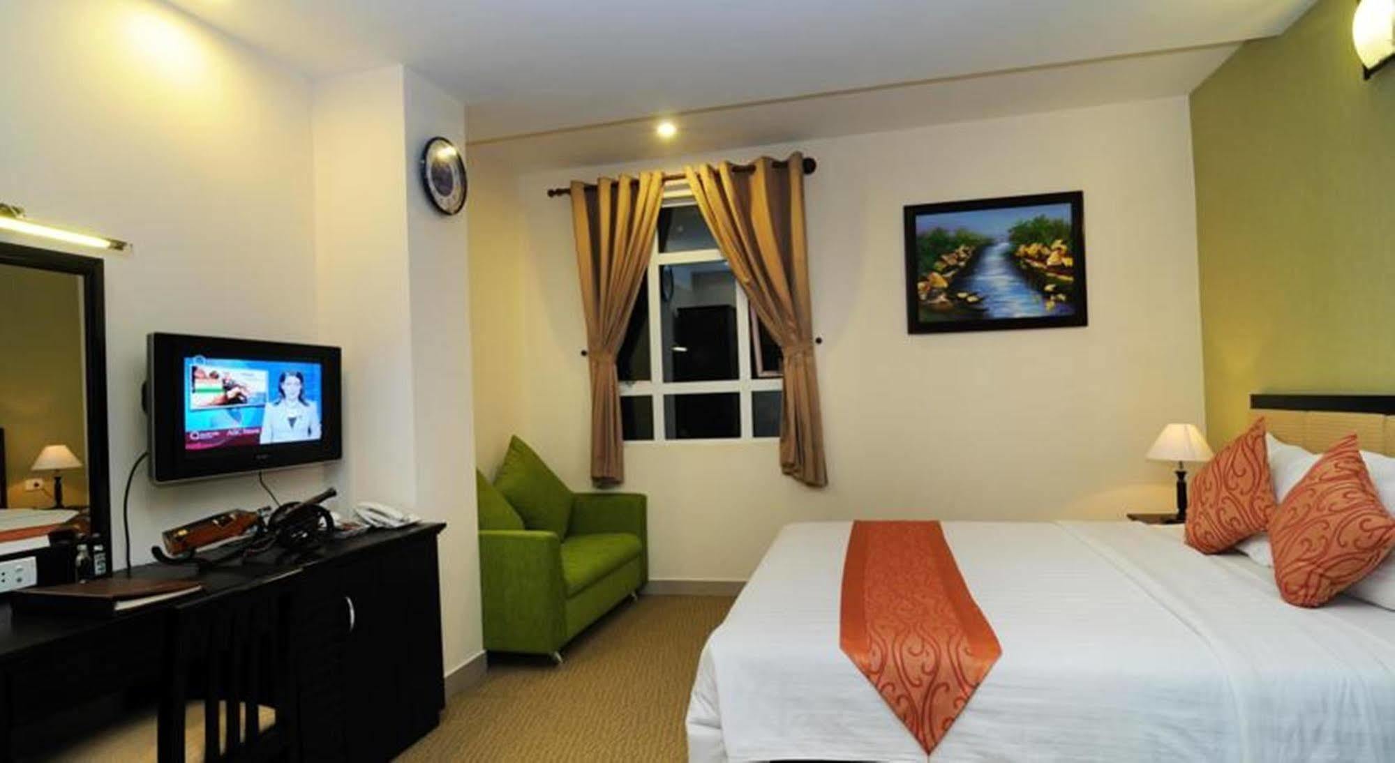 A25 Hotel - 29 Bui Thi Xuan Thành Pho Ho Chí Minh Esterno foto